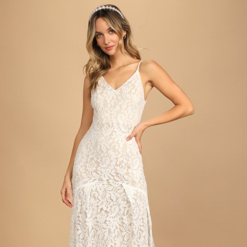 Lulus Flynn White Lace Maxi Dress - XS - NWT- INCLUDES Garment Bag